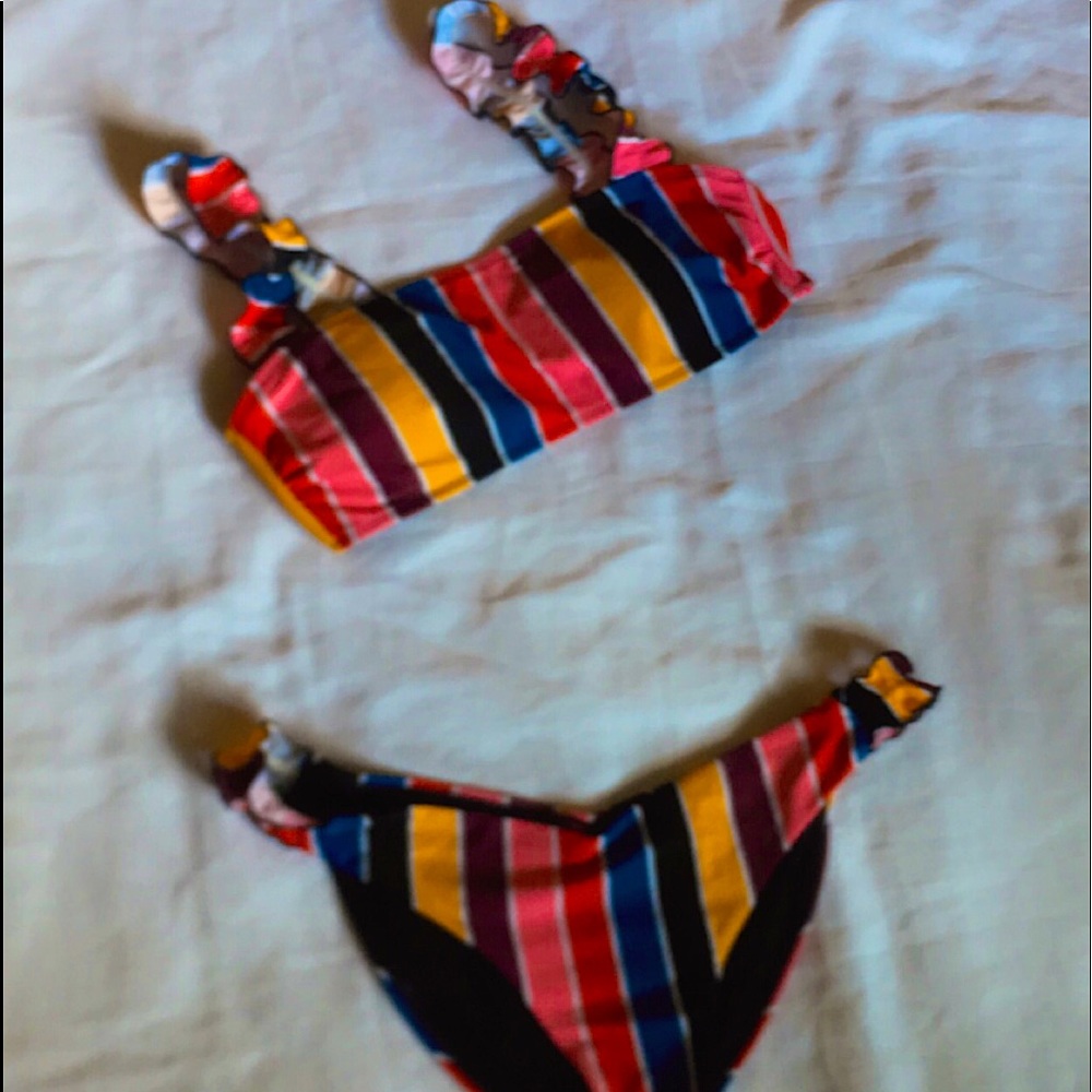Multi-Color Two Piece Cheeky Swimsuit